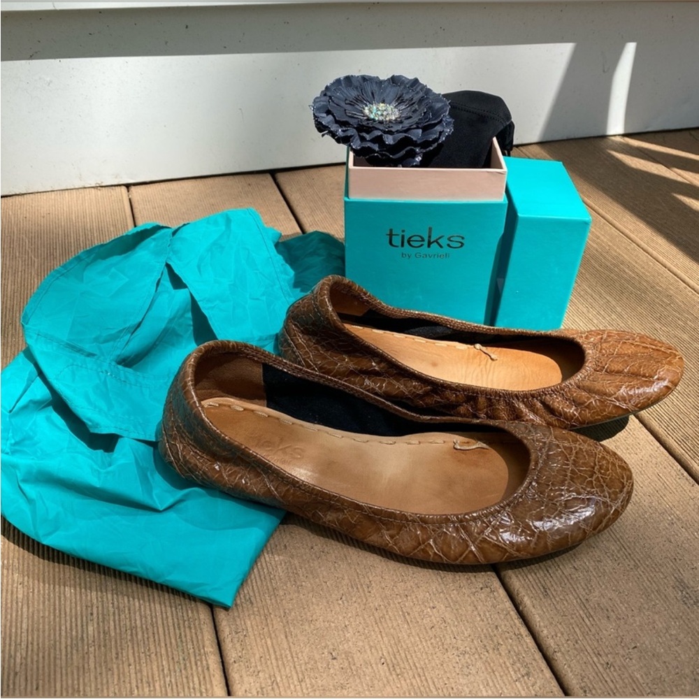 Tieks Siena Brown Croc Leather Ballet Flats Size 7 Includes Box Bag Accessories